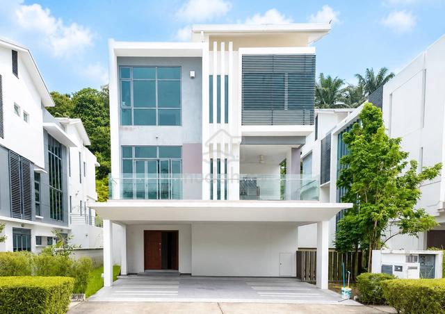 (PRIVATE LIFT) BUNGALOW 3 Storey Astonia 2 Sejati Residence, Cyberjaya 1