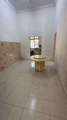 Kulai Kcc Taman Gemilang Single Storey Corner House For Rent 1