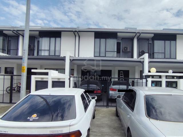 Bandar Bukit Raja / Klang 《Below Market Value 30 %》 1