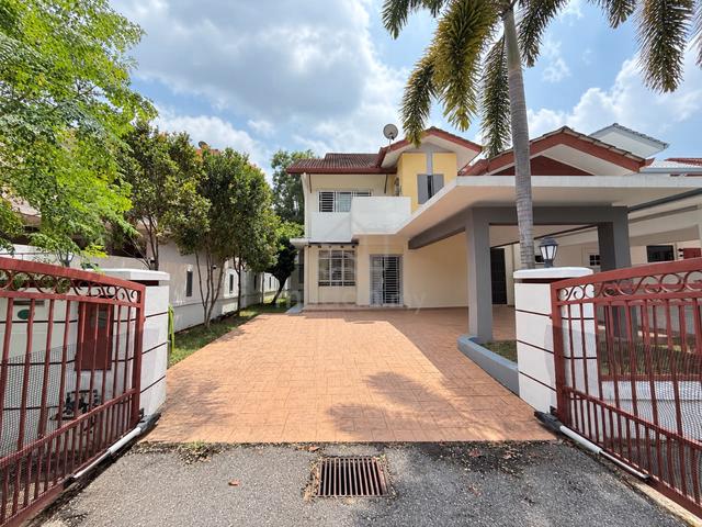 [[SEMI D RENOVATED]] 2 Storey Terrace House, Kota Emerald, Rawang 1