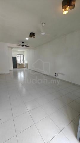 Scientex jaya, Taman Scientex Senai Original 2 Storey Terrace For Sale 1