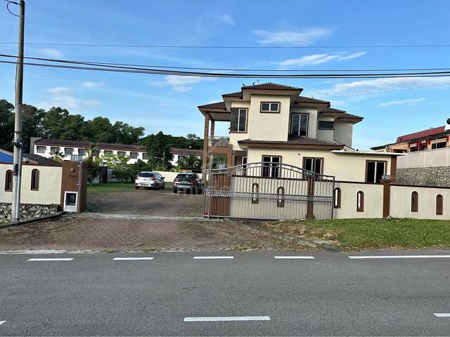 Sepang【Last Unit Freehold Renovated 6000sqft】Bungalow House |Fast PM 1