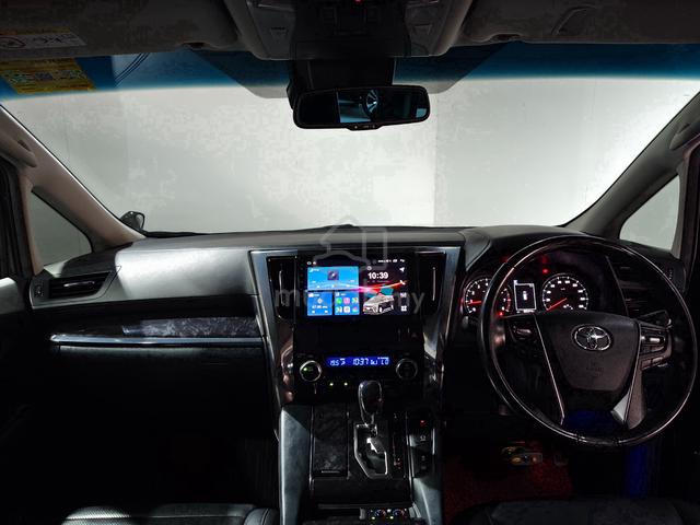 2018 Toyota Vellfire 2.5 ZG Full Spec 5-Yrs Wrrnty - 3