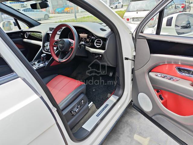 (Grade 5A, 14k+ Km) 2022 Bentley BENTAYGA 4.0 V8 - 3