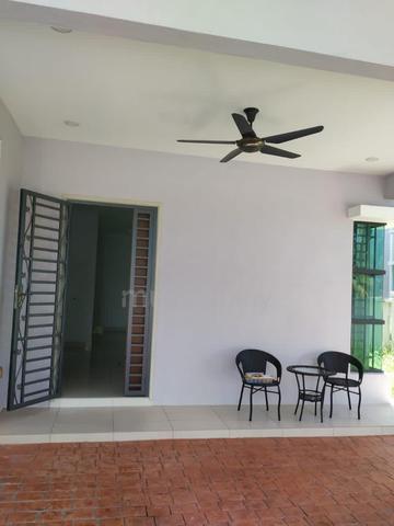 Bandar rimbayu, Periwinkle 1