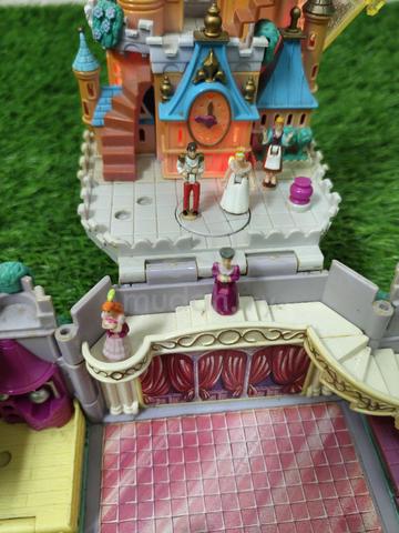 Carousel Image
