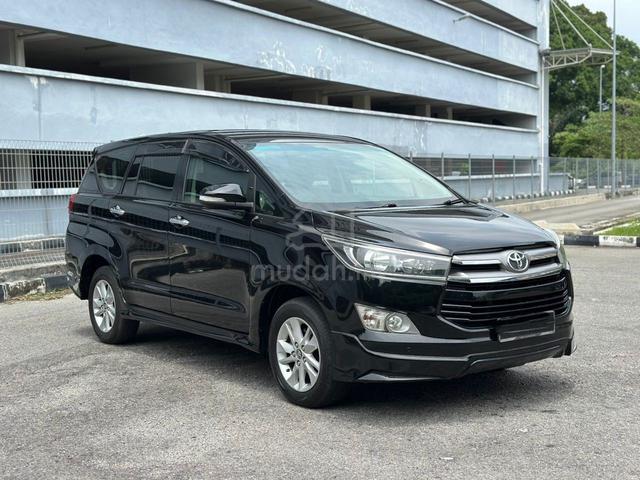 2017 Toyota INNOVA 2.0 G (A) - 3