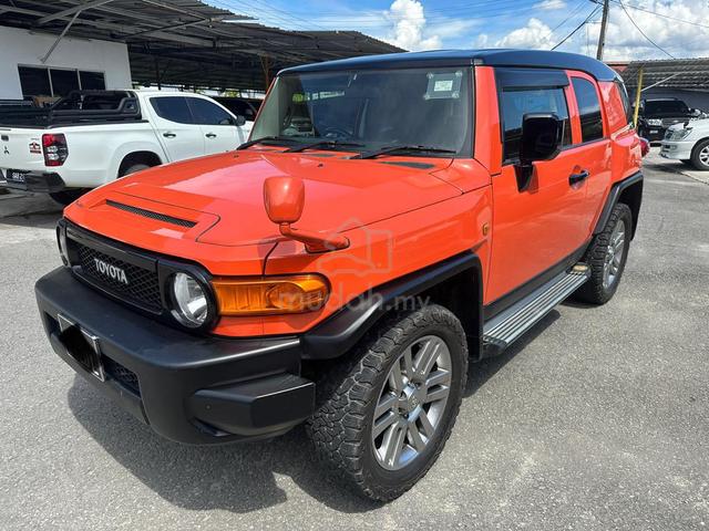 2011 Toyota FJ 4.0 CRUISER (A) - 5