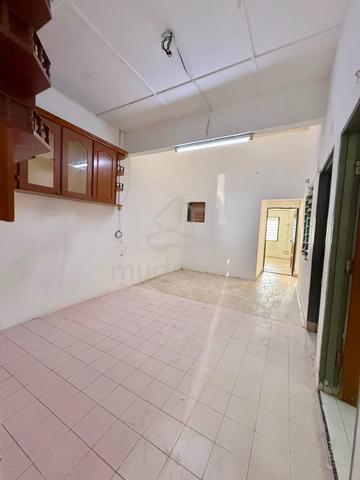 Permas Jaya Single Storey Terrace House Fully Extended Kitchen 22x75 1