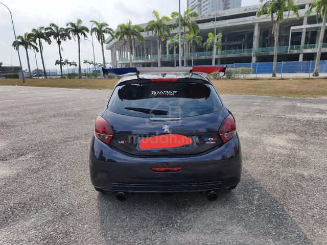 2014 Peugeot 208 1.6 VTI ALLURE (A) - 4