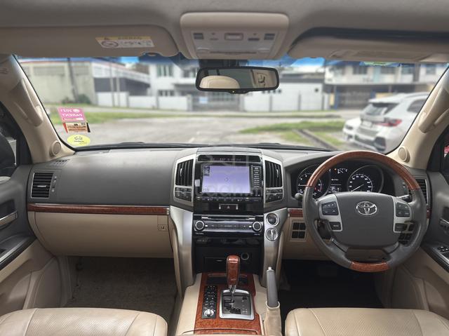 2014 Toyota LANDCRUISER 4.6 ZX (URJ202W) (A) - 4