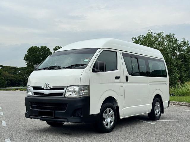 2011 Toyota HIACE 2.7 FACELIFT (M) Window Van - 4