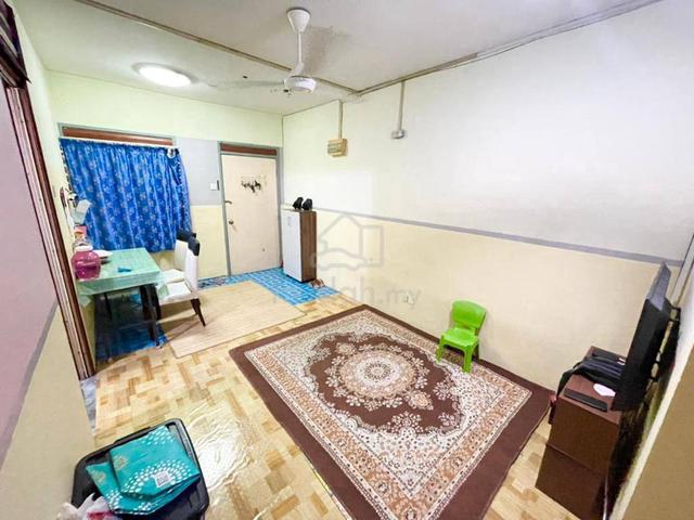 Enggang Apartment 1