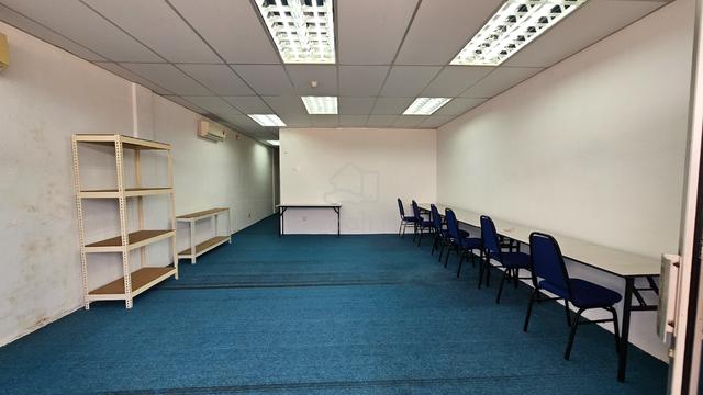 Sri Nibong Complex |Easy Accessible, Prime Location, Nice unit| 3