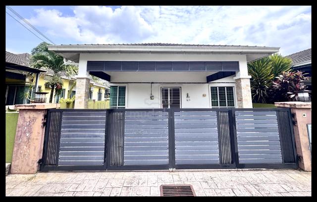 DEPOSIT FLEXIBLE🔥RENOVATED SEMI D 1Storey Taman Tun Raja Uda Semenyih 1