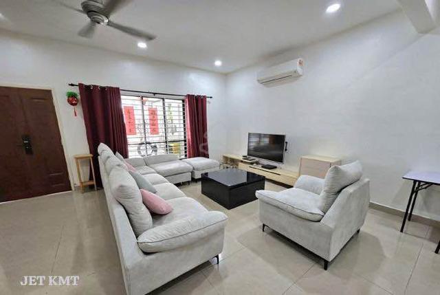 Bandar Bukit Tinggi 2 Klang 2.5 Storey Superlink Renovated For Sale 1