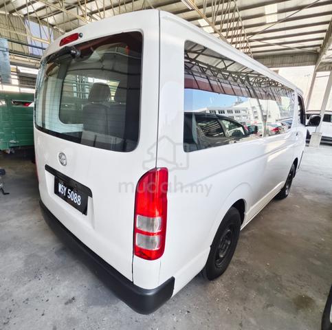 2009 TOYOTA HIACE 2.5 (M) WINDOW VAN tip top condi - 3