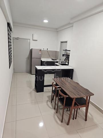 Residensi Alamanda 1
