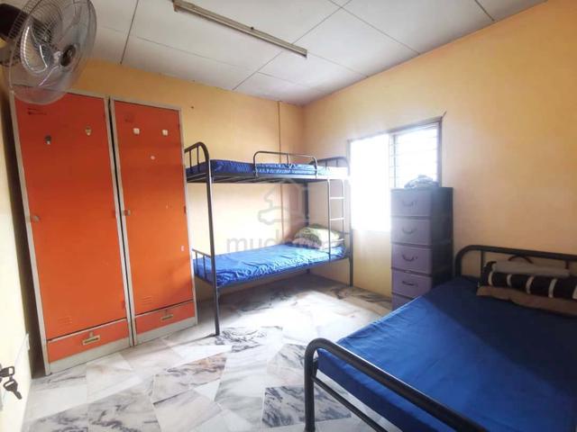 Bilik Sewa LELAKI💥Flat PKNS Seksyen 7 Shah Alam Komersial July Aug 26 1