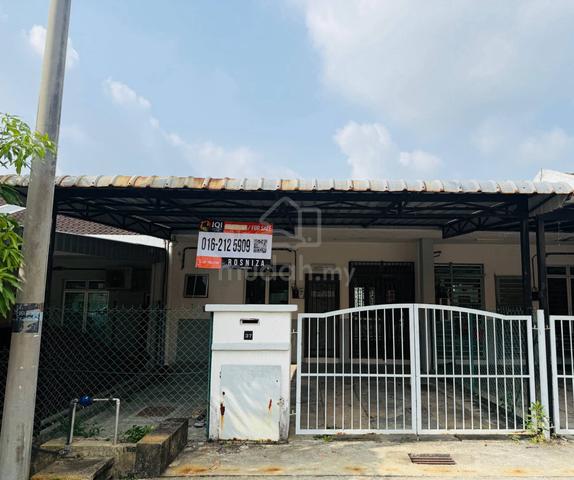Teres Intermediate Taman Salak Idaman, Sepang 1