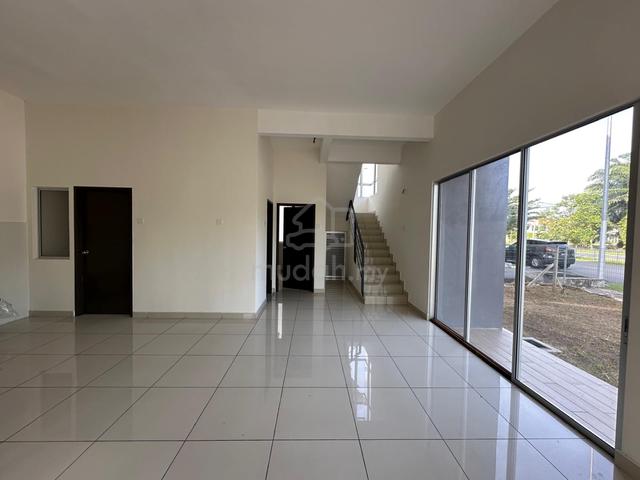 2-Storey Corner Lot @ Sungai Pelek – Near KLIA, Freehold 46x61 4