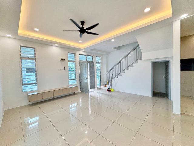 REFURBISHED! Ivory Residence Semi-D Cluster SP 9, Bandar Saujana Putra 1