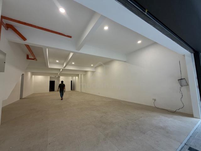 Huge Ground Floor Unit (2) Connected TTDI Kuala Lumpur 1