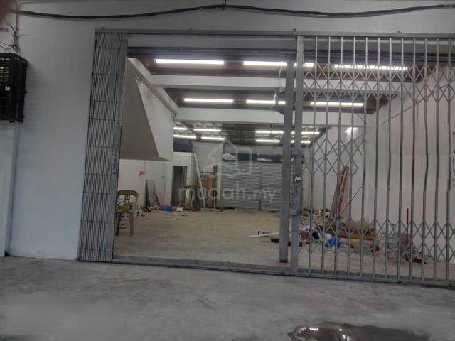 1.5 Storey Factory for sale  @ Bukit Sentosa, Rawang 1