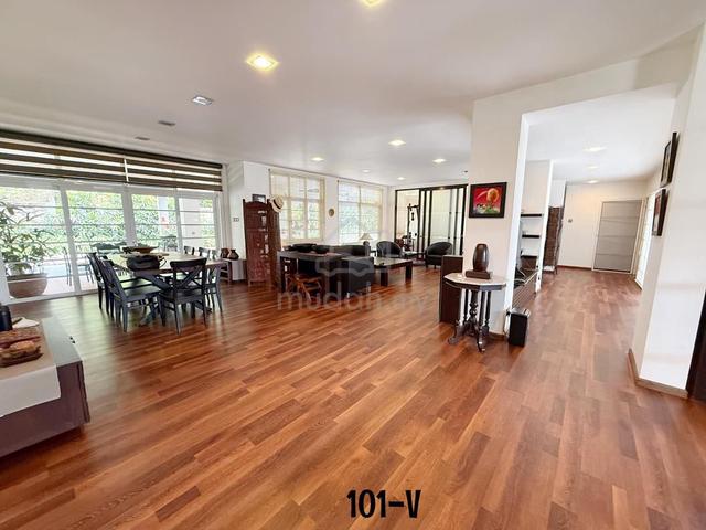 Nice Bungalow 2 Sty House😍Shah Alam Golf & Country Seksyen 13 - Sale 1