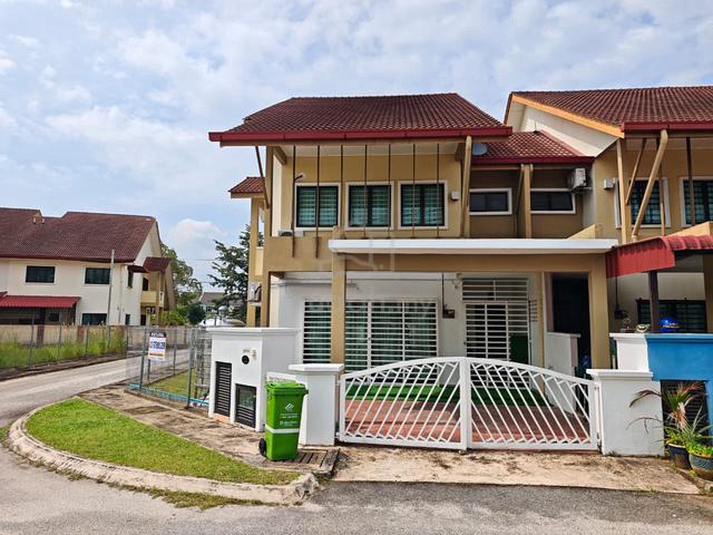 Fully Furnished Cornerlot Bandar Putra Kuantan 1