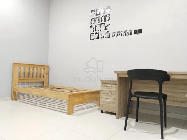 Bdr Seri Botani Ipoh Perak Middle room for rent 1