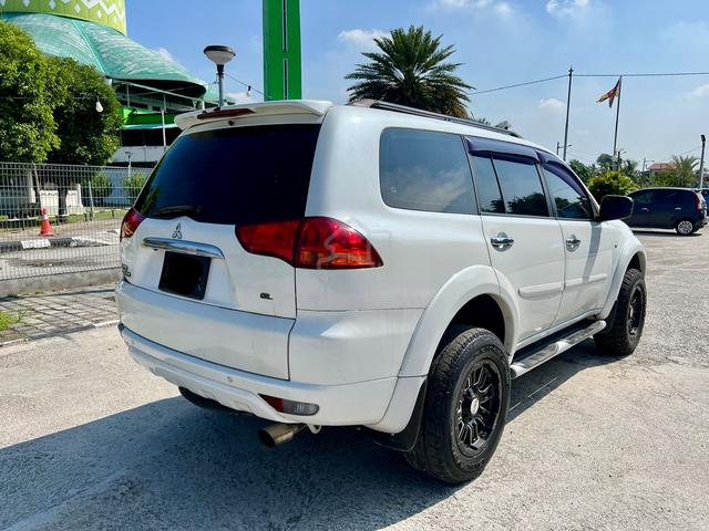 CASH OTR 2010 Mitsubishi PAJERO 2.5 (A)OFFER OFFER - 4