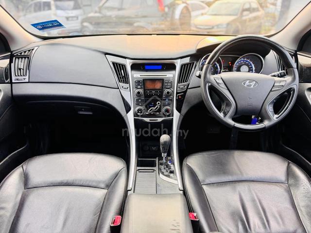 2011 Hyundai SONATA 2.0 (A) - 4