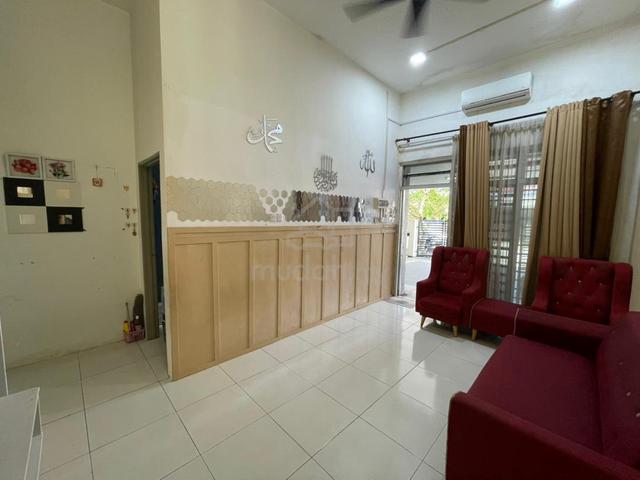 Rumah Teres Setingkat Perumahan Kg Padang Maju, Kuantan Untuk Dijual 1