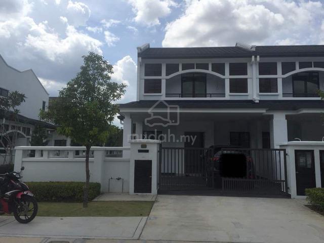  FOR SALE |  END LOT @ ECO MAJESTIC  End Lot 1