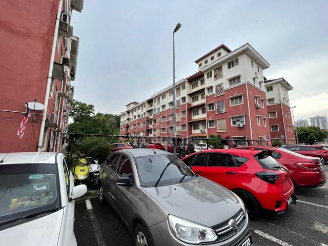 Desa Mutiara 1