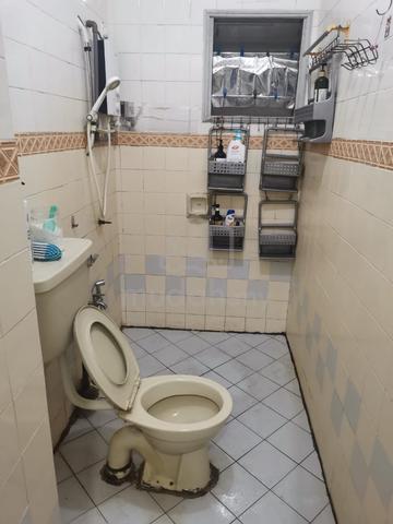 Menara Alpha Medium Room for Rent 5