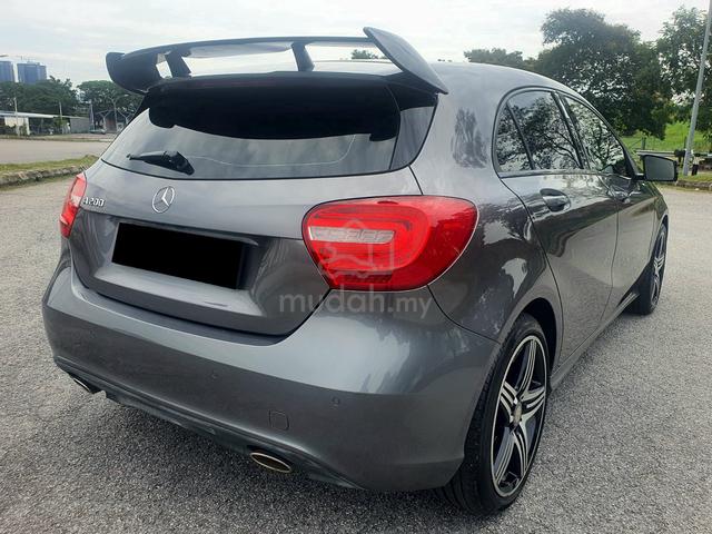Mercedes Benz A200 BlueEFCY CBU 1.6 (A) 3Y WARANTY - 2
