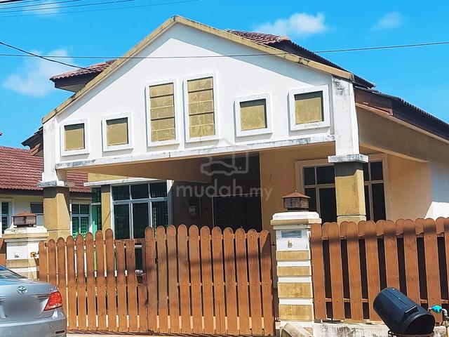 BASIC 4-room 1 Storey Bungalow Taman Krubong Perdana 1