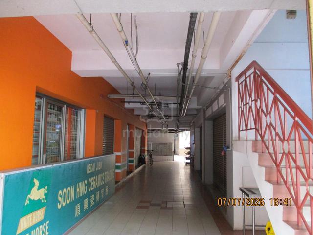 Serdang raya freehold shop good investment available now 1