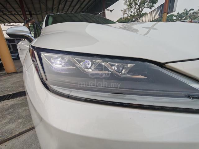 Lexus RX300 Luxury - 2