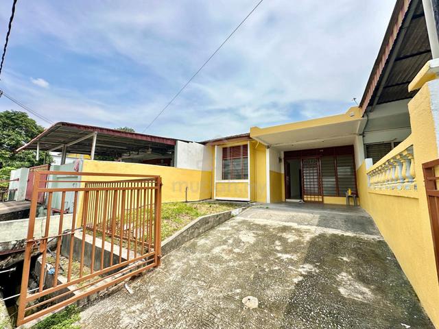 WELL MAINTAINED Single Storey Terrace SS5 Kelana Jaya Petaling Jaya 1