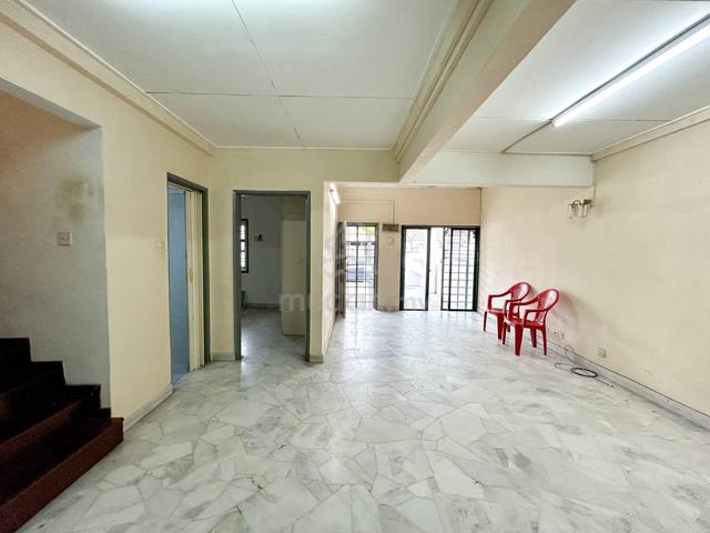 1.5 Storey USJ 2 Subang Jaya 3