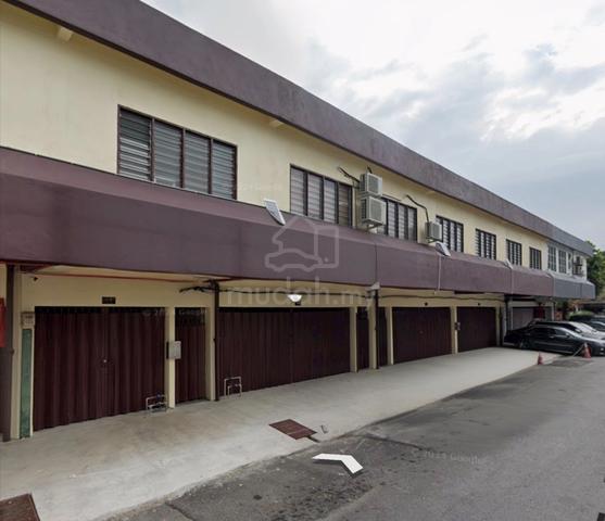Ground Floor Shop For Rent At Seri Kembangan 1