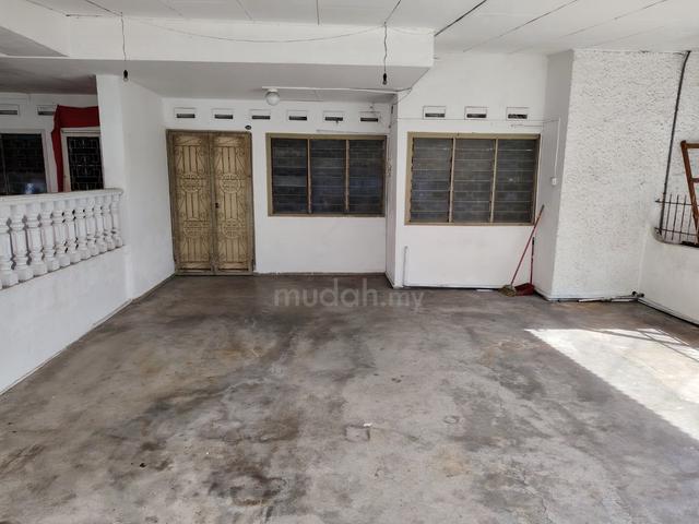 For Rent: Jalan Kesidang Terrace, 3BR, South Facing, Melaka near Novo8 1