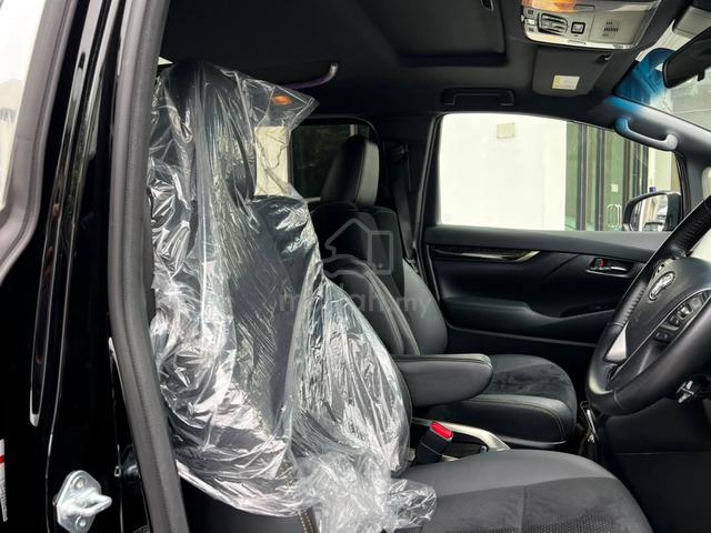 2021 Toyota ALPHARD 2.5 TYPE GOLD Sunroof Promo - 4
