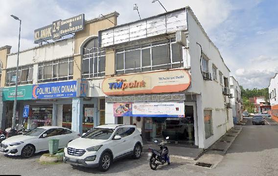Cheap!! Taman Pelangi Semenyih 1st floor end lot office facing Lotus's 1