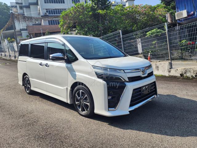 2021 Toyota VOXY 2.0 ZS KIRAMEKI III (A) - 2