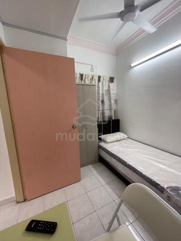 Bayan Lepas single room full furniture relau 1