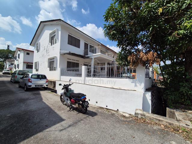500m to LRT! 2 Storey, SS2, Petaling Jaya [ENDLOT/ No split level] 1